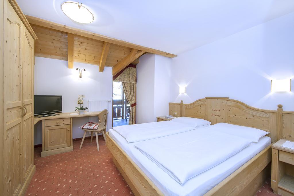 Hotel Corona Krone Selva di Val Gardena Exteriör bild